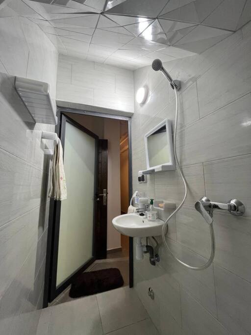 Neuf A Tamraght - Apartment
